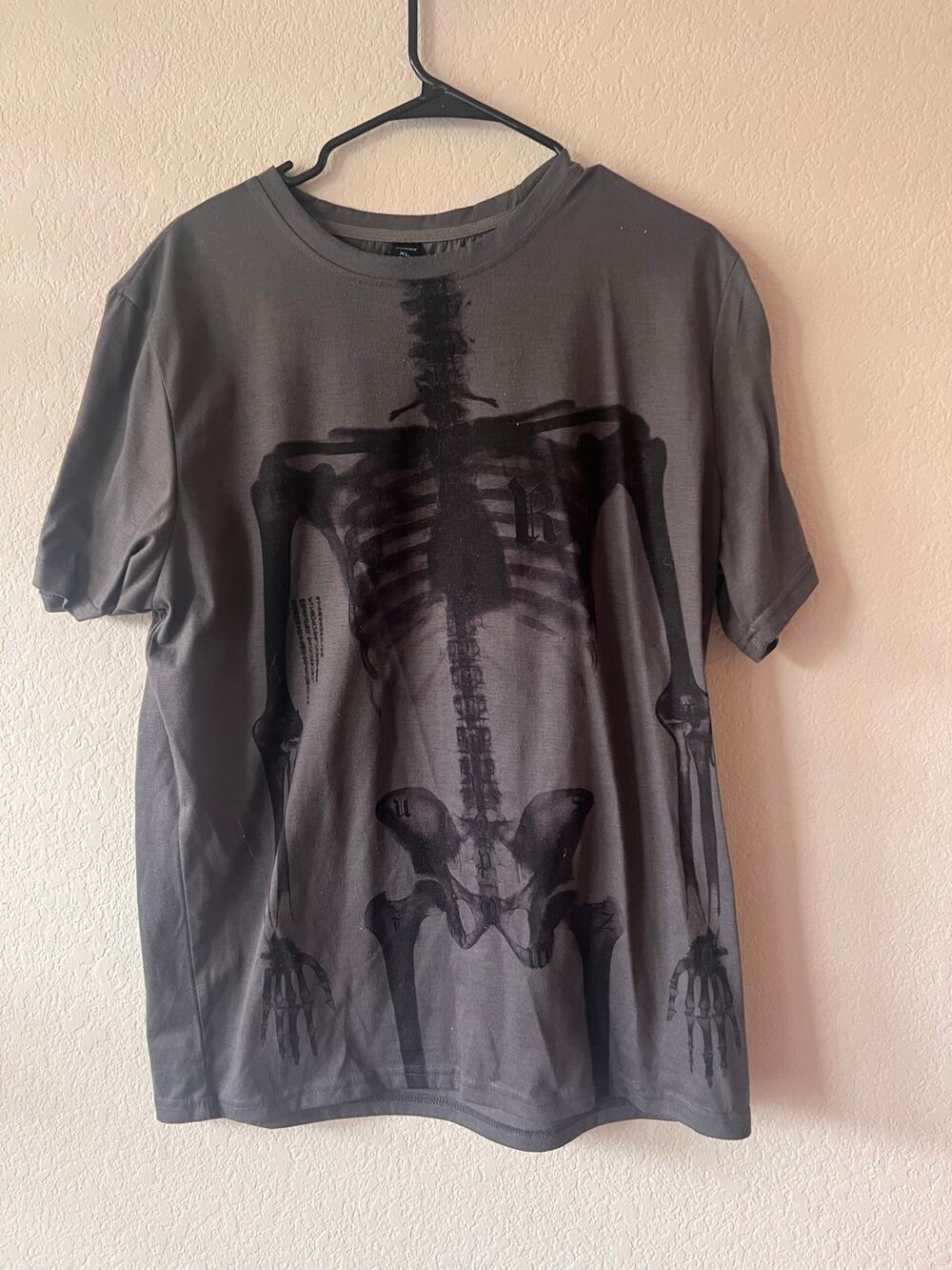 Romwe Charcoal X-Ray Skeleton Graphic Tee